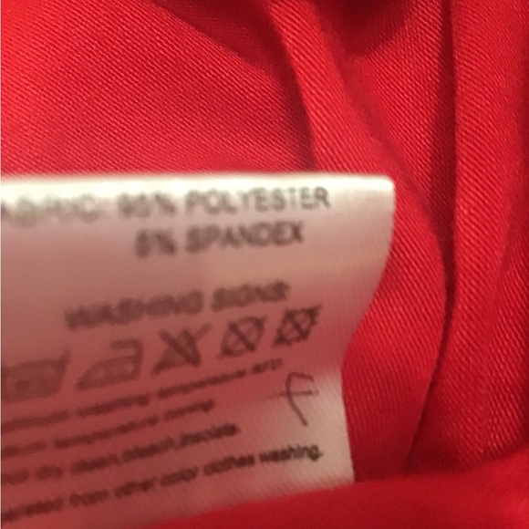 Red skirt nwt size xl - Picture 5 of 5